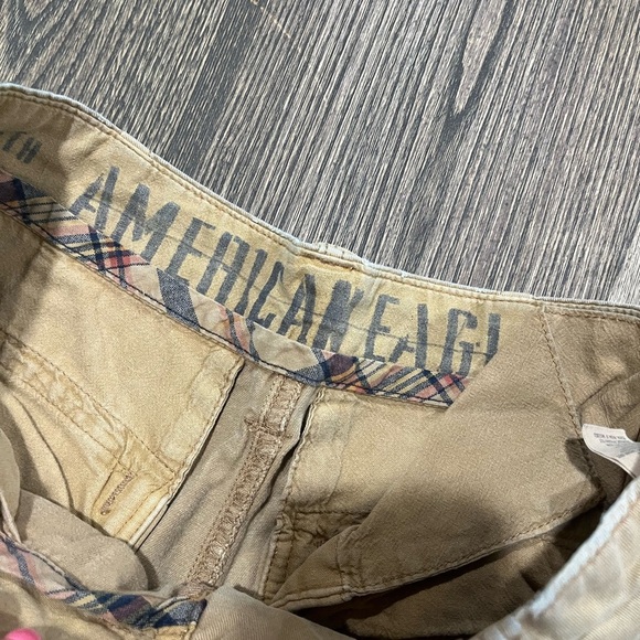 American Eagle Chino Khaki Shorts Longer Length Pockets Casual Tan Size 28 - Picture 3 of 8